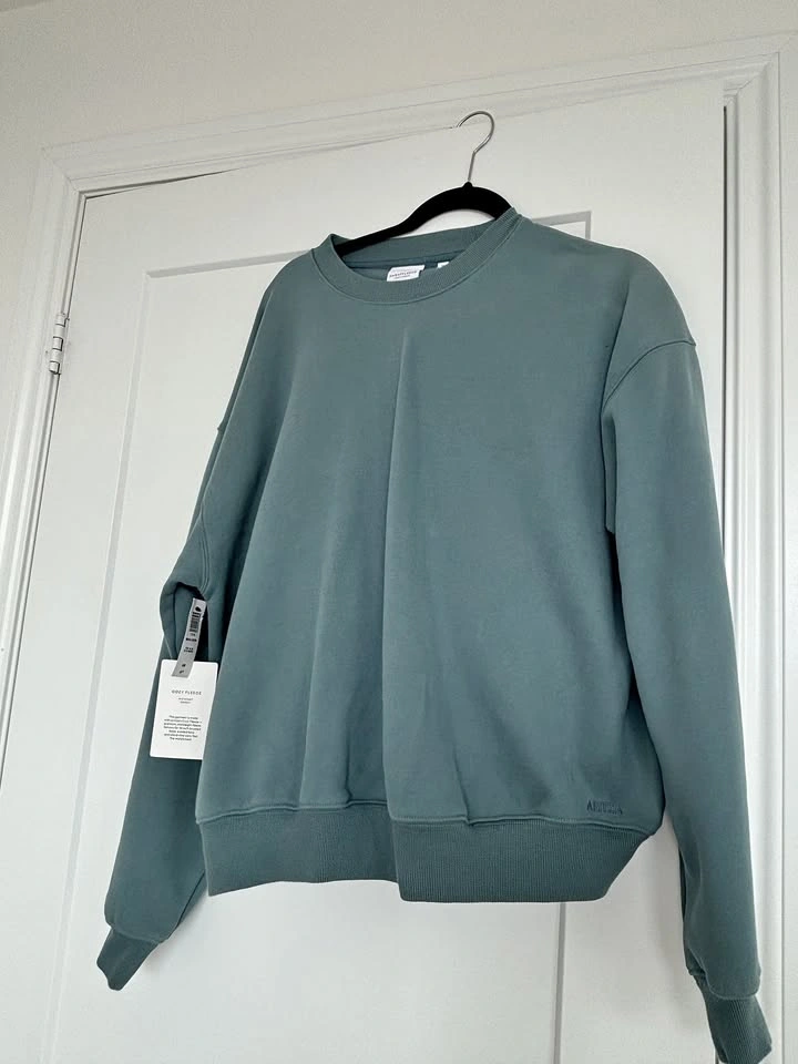 NWT Aritzia TNA Cozy Sweatfleece Set - photo 2