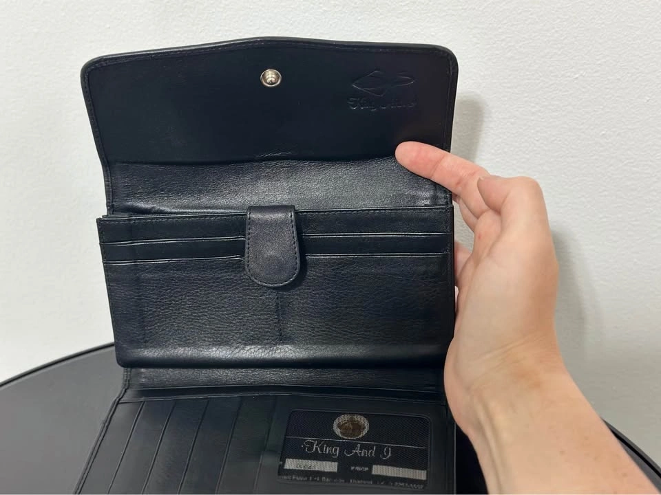Brand New Stingray Leather Long Wallet - photo 3