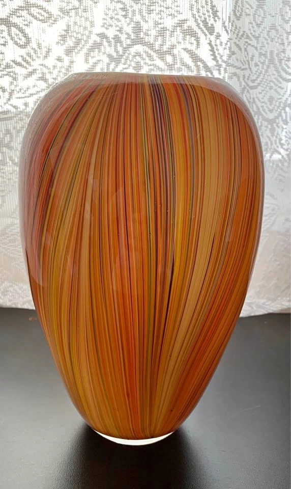 Beautiful Decorative Glass Vase