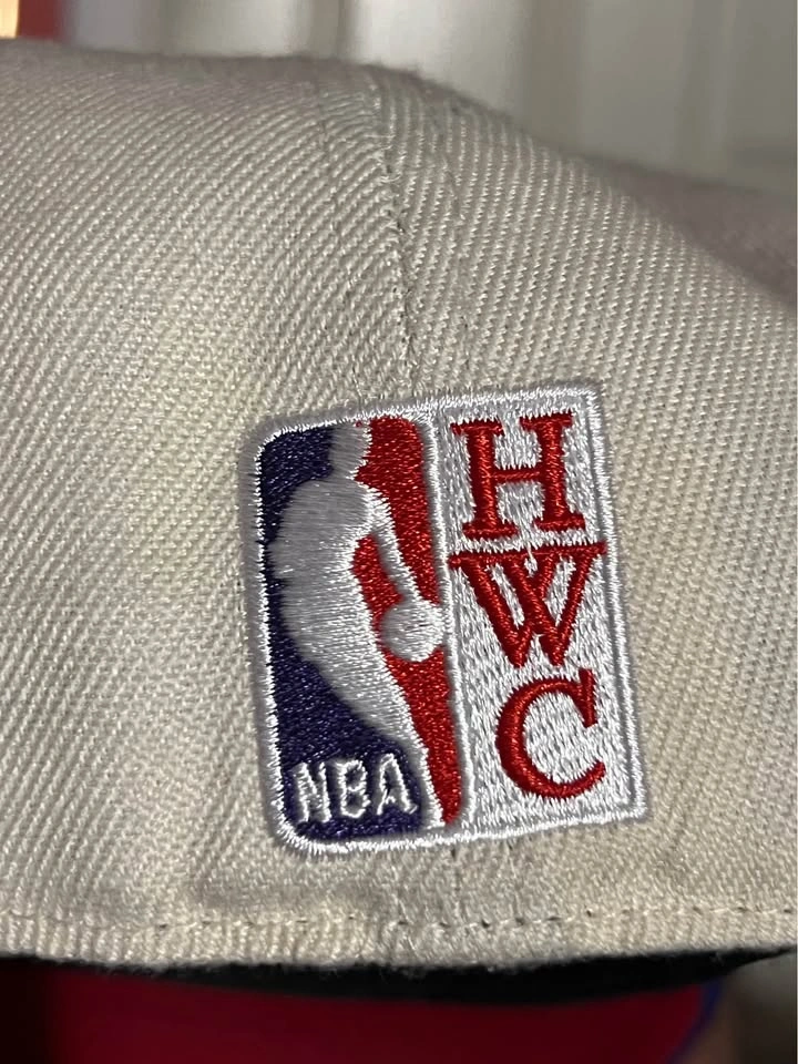 Toronto Raptors Mitchell & Ness Fitted Hat - photo 4