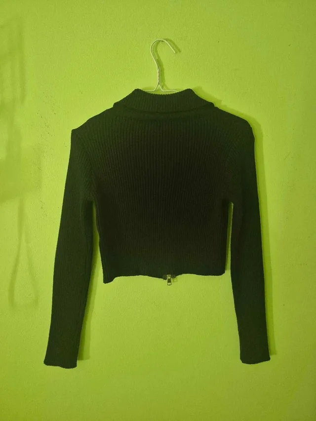 Black New York Crop Sweater - photo 2