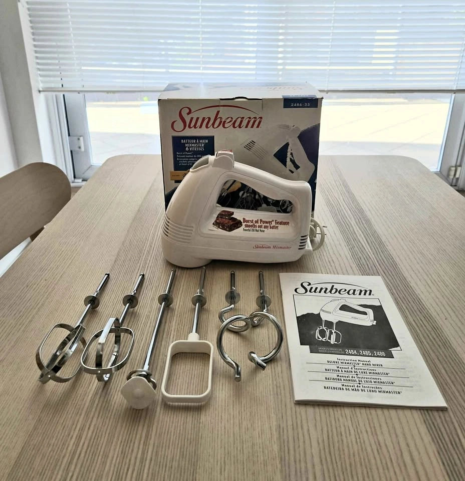 Sunbeam Mixmaster 6 Speed Hand Mixer