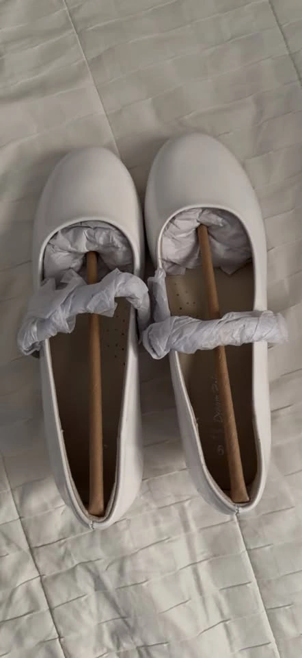 Dream Pairs White Mary Jane Shoes - photo 2