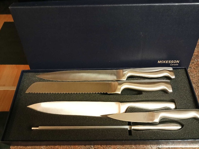 McKesson Knife Set