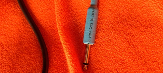Monster Cable 3.5mm Aux Cable - 15 ft. - photo 2