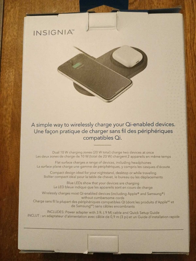 Insignia Qi Charging Station - photo 2