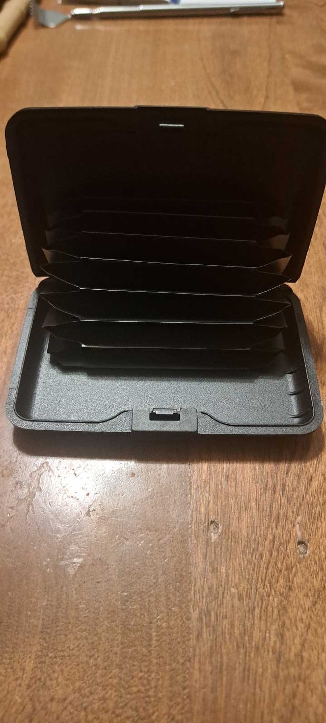 Metal Card Wallet - photo 2