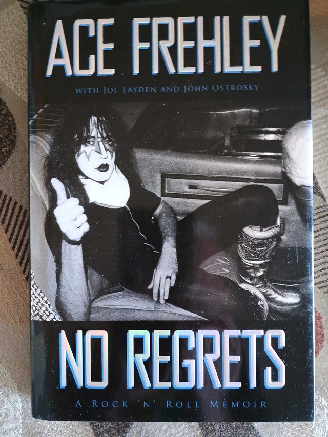 Ace Frehley No Regrets Book