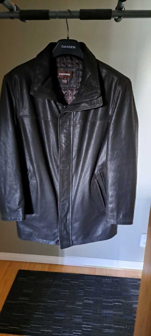 Danier Leather Jacket - photo 2