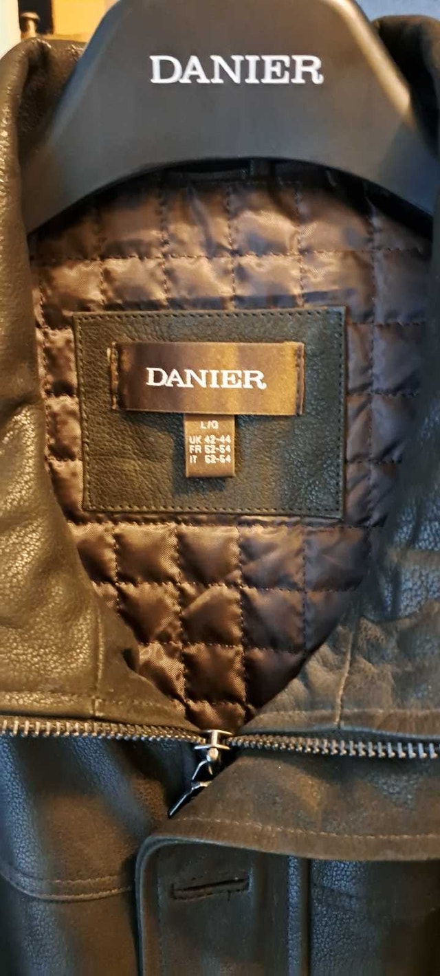 Danier Leather Jacket - photo 4