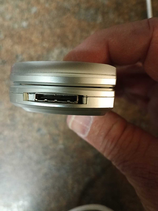 Pantech Phone - photo 4