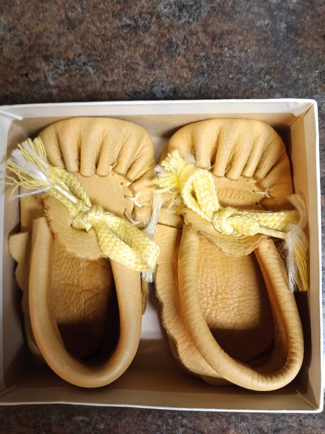 Moccasins - photo 2