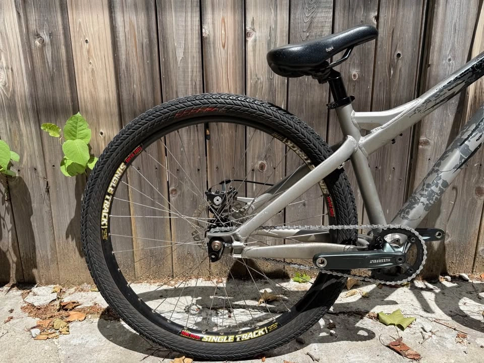 Specialized P2 Dirt Jumper Bike - photo 4