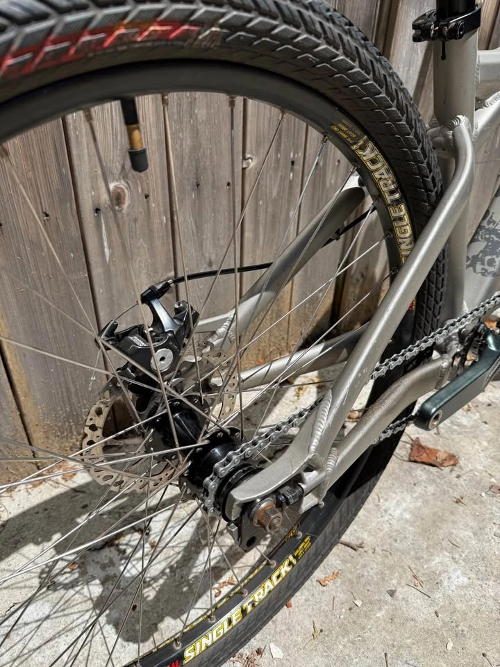 Specialized P2 Dirt Jumper Bike - photo 5