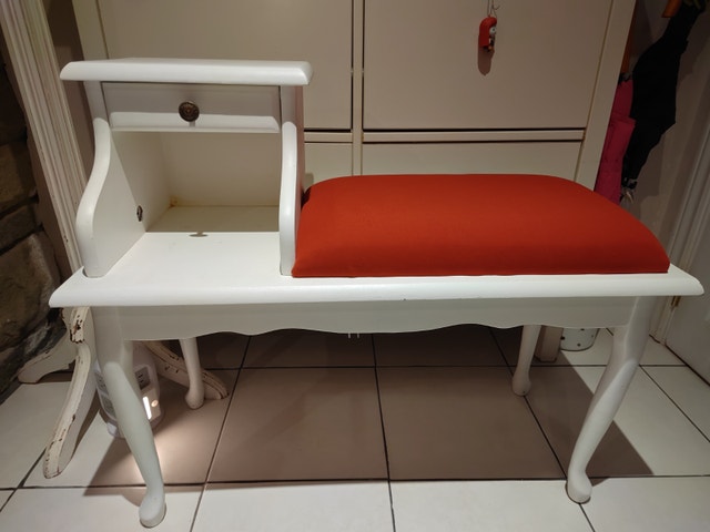 Telephone bench