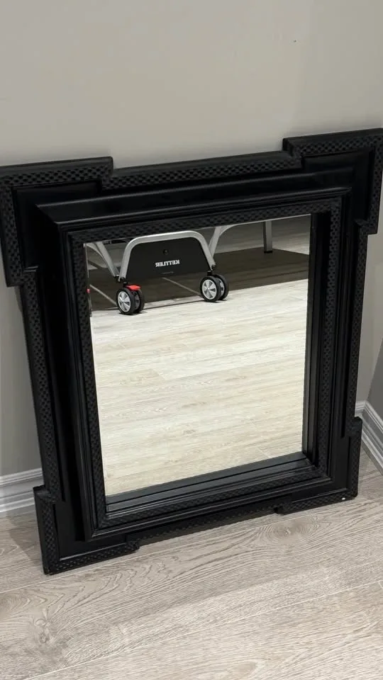 Stylish Mirror - photo 2
