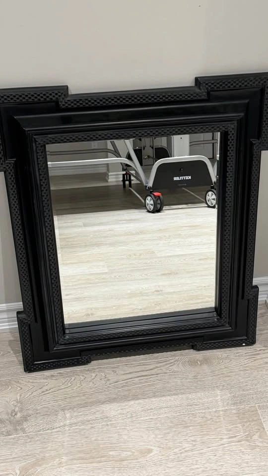 Stylish Mirror - photo 3