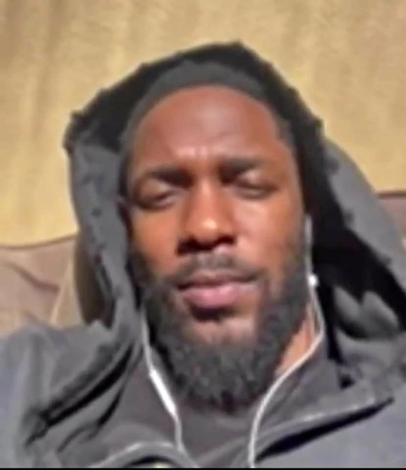 Looking for Kendrick Lamar Merch (DAMN. windbreaker)