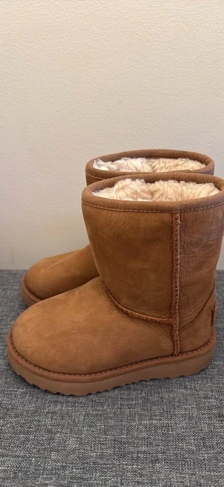 Ugg Toddler Boots - photo 2