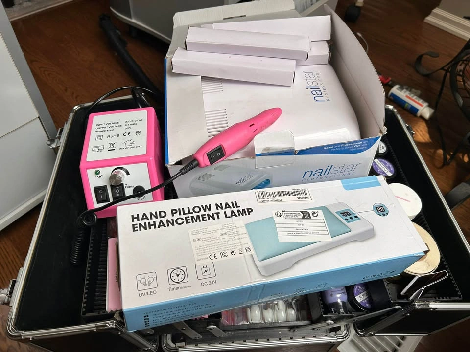 Nail lot for beginners - photo 3