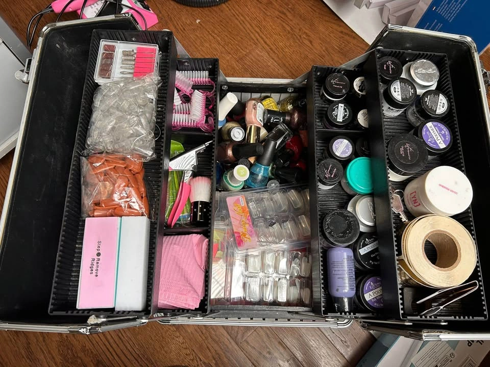 Nail lot for beginners - photo 5