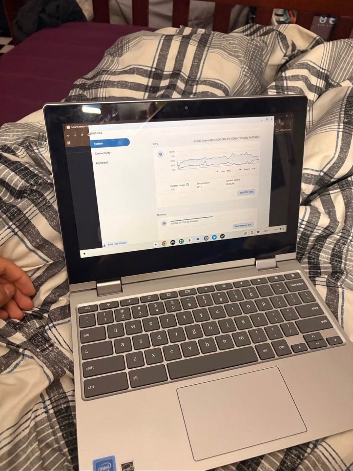 Lenovo Chromebook with Intel - photo 5
