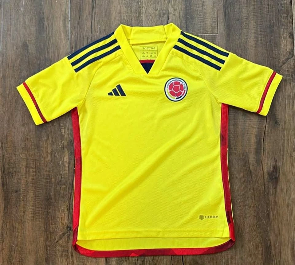 Columbia Youth Soccer Jersey - Excellent Condition