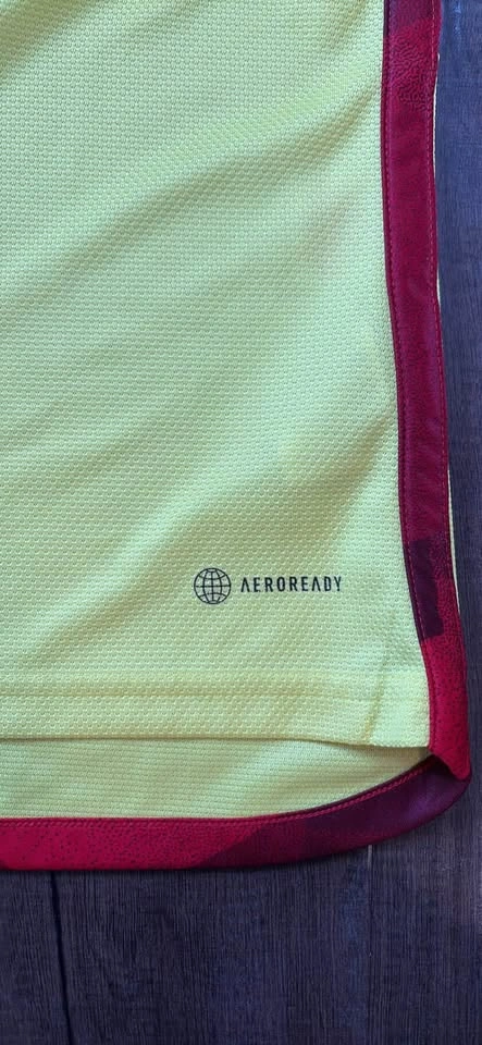 Columbia Youth Soccer Jersey - Excellent Condition - photo 4