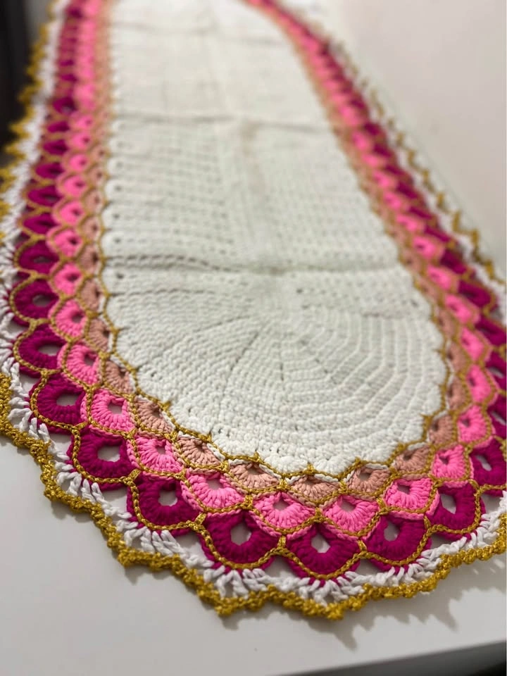 Handmade Crochet Table Runner & Doily Set - photo 3