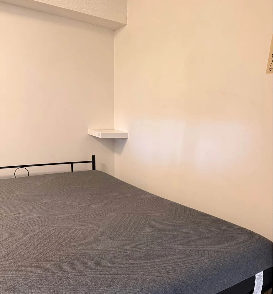 10” mattress -barely used - photo 3
