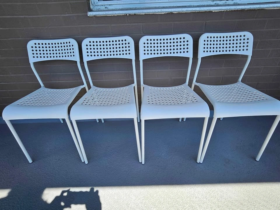 Set of 4 IKEA ADDE Chairs - photo 2