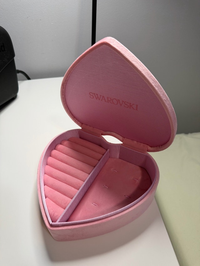 Swarovski Jewellery Box - photo 3