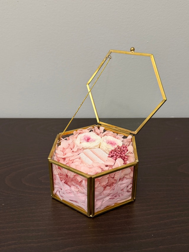 Preserved Flower Ring Holder - photo 2