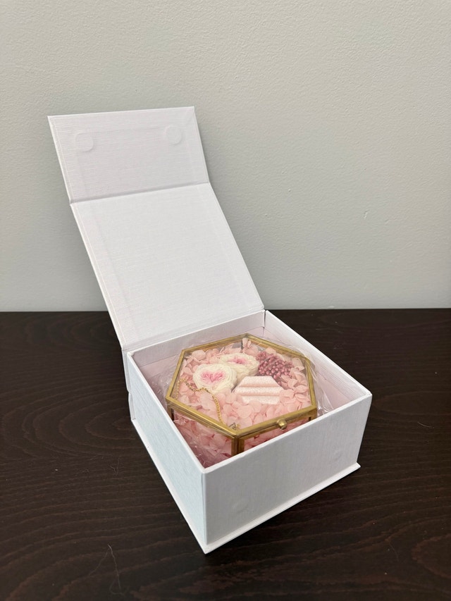 Preserved Flower Ring Holder - photo 5
