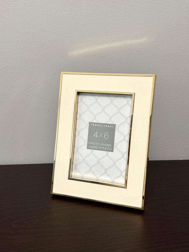Torre & Tagus Photo Frame