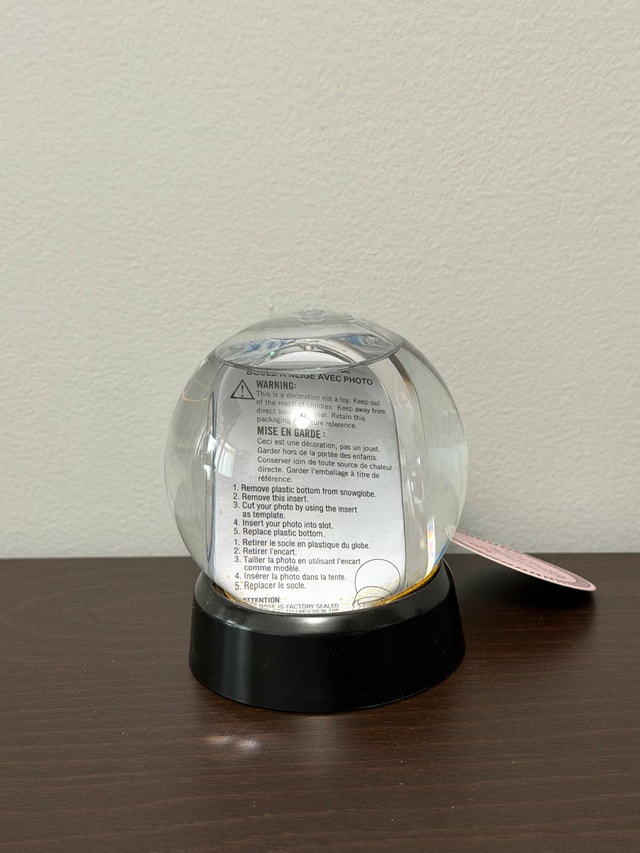 Photo Snow Globe - photo 2