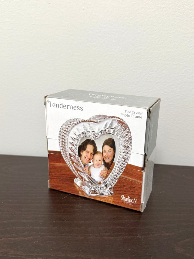 Shannon Crystal Fine Crystal Heart Photo Frame