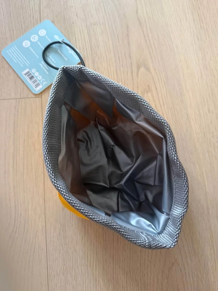 BNWT HugSmart Go collapsible travel dog bowl - photo 3