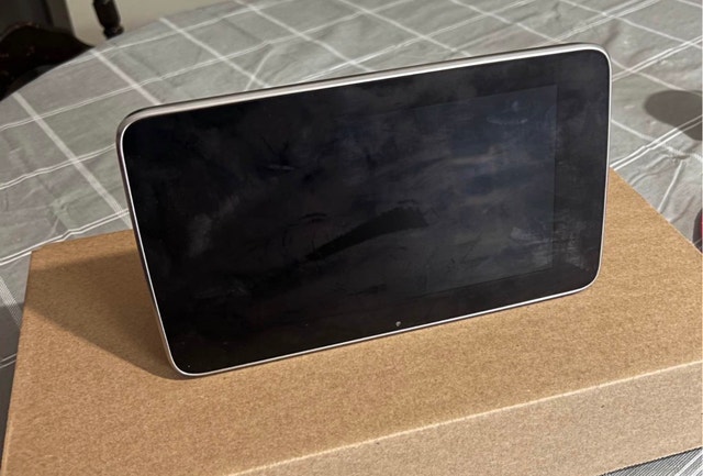 2017 Mercedes-Benz C300 display screen