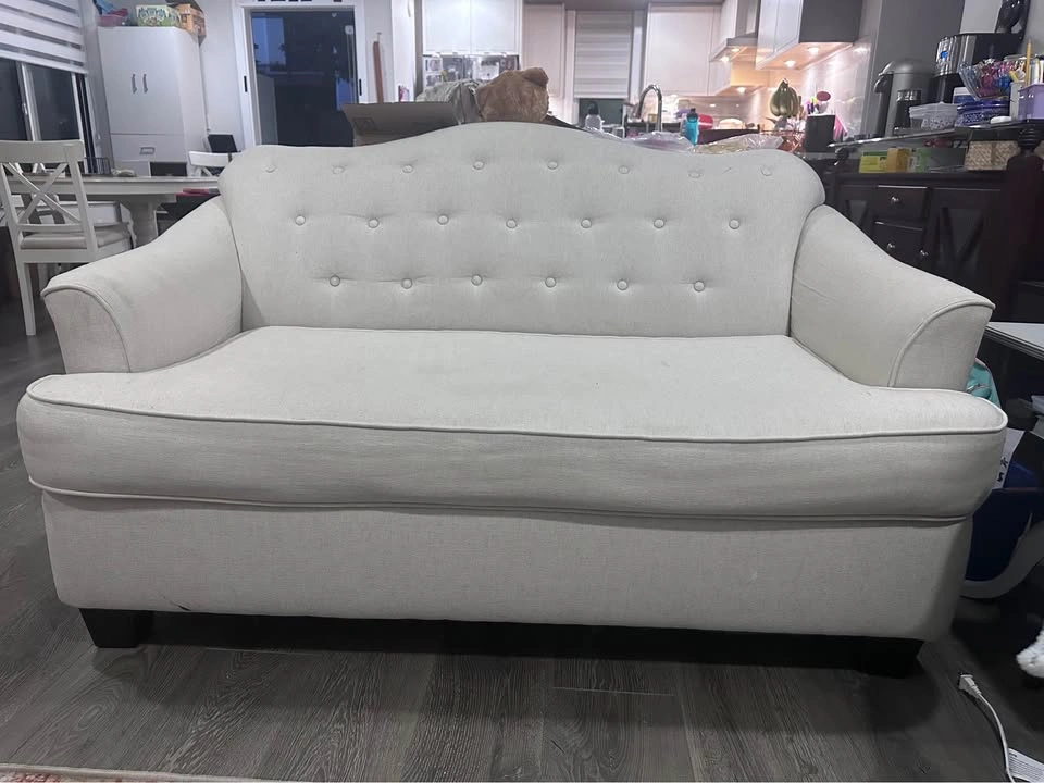 Tufted Loveseat – Kelly Clarkson Home “Beverly” 62” - photo 2