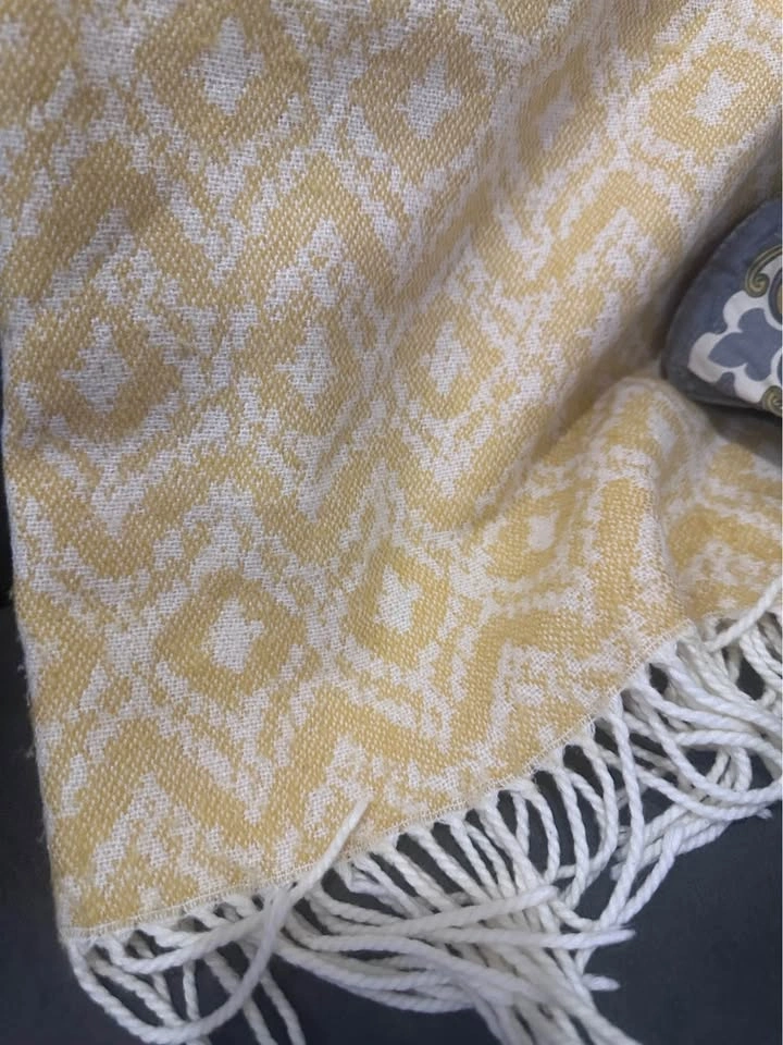 Boho Chic Throw Pillow Covers + Blanket– Yellow & Grey - photo 3