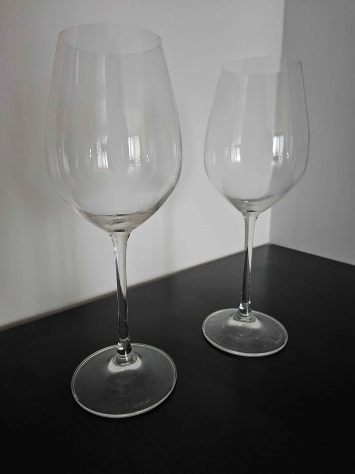 2 wine glasses - photo 2