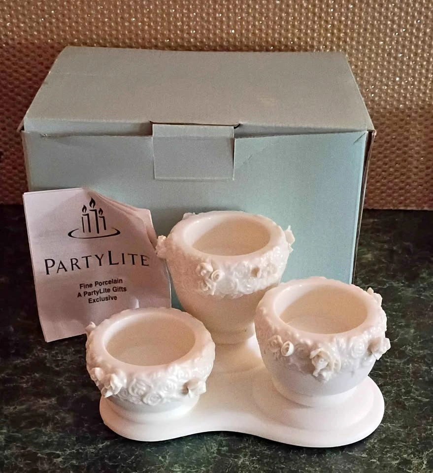 Partylite Rose Garden Urn Tea light Candle New Old Stock w Box