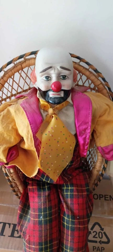 Emmett Kelly Clown Doll Vintage Rare As Is w Chair - photo 2