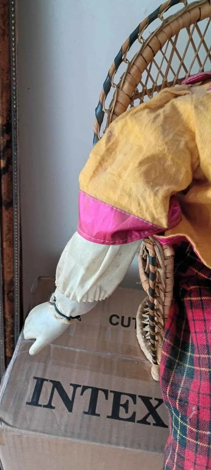 Emmett Kelly Clown Doll Vintage Rare As Is w Chair - photo 3