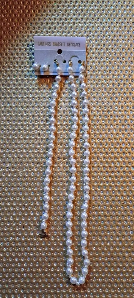Vintage Korea Faux Pearl Jewelry Set NIP Plastic