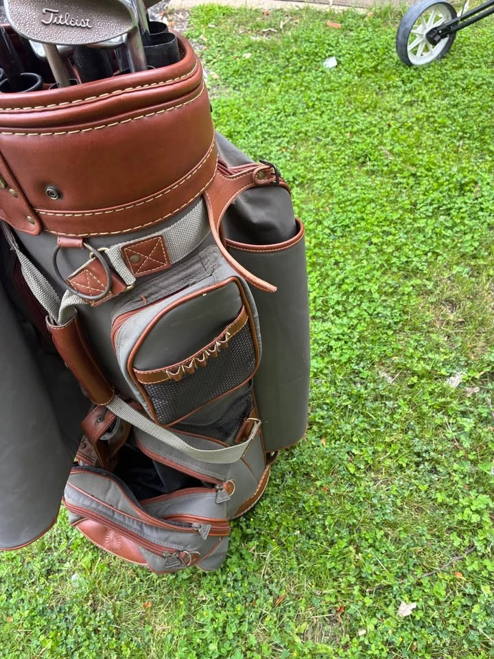 Vintage daiwa golf bag with clubs - photo 2
