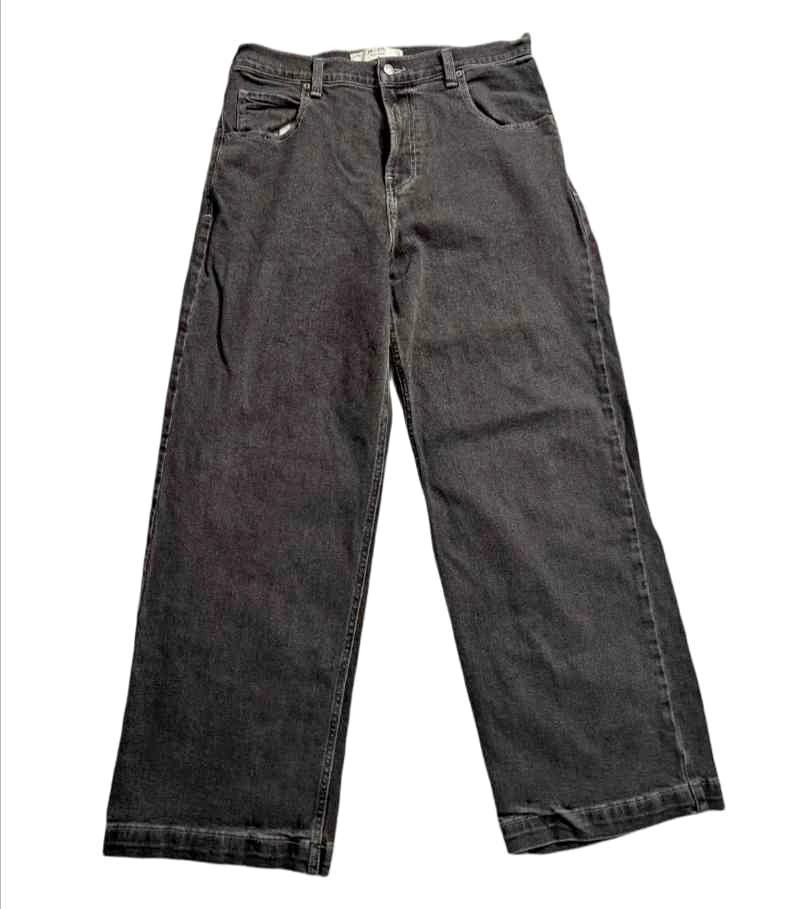 Baggy jeans