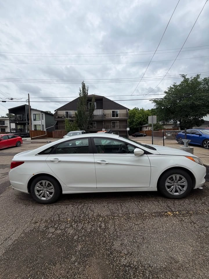 2013 Hyundai Sonata - photo 3