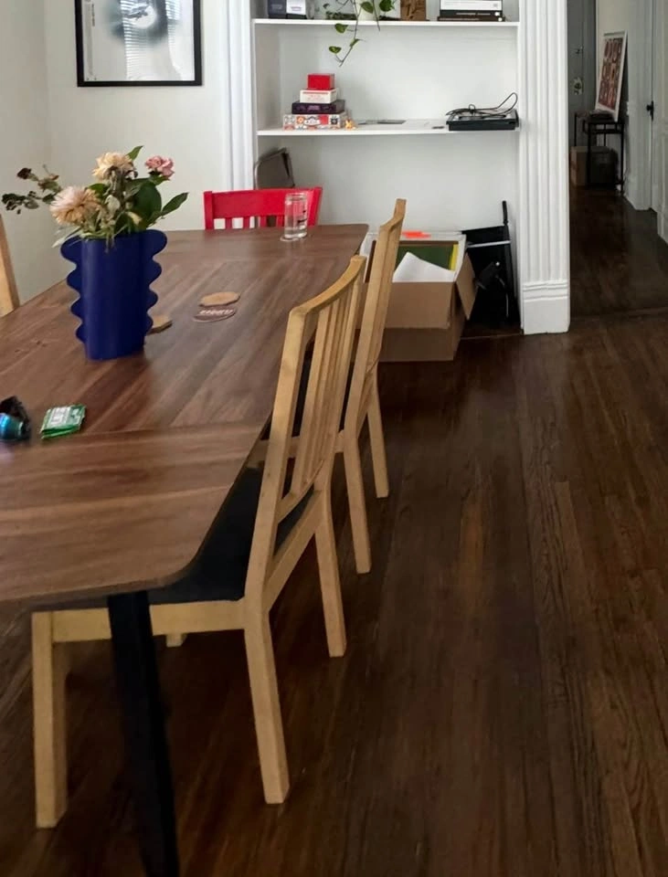 Dining table and 4 chairs pickup in Humboldt Park - photo 2